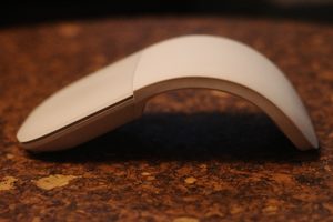 Read more about the article Microsoft Surface Arc -hiiri